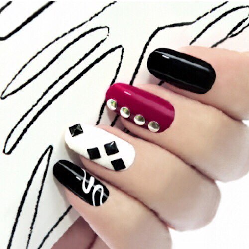 NAIL CONCEPTS