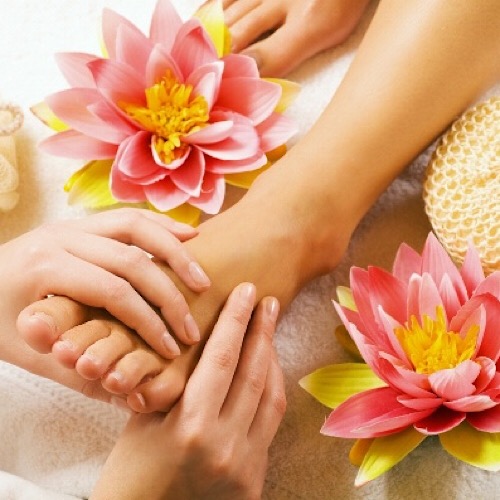 details of pedicure SERVICES